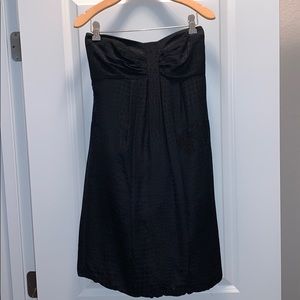 Gorgeous White House Black Market Dress
